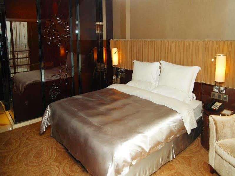 Hotel Fortune Шунде Екстериор снимка